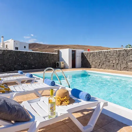 Alexsandra Playa Blanca (Lanzarote)
